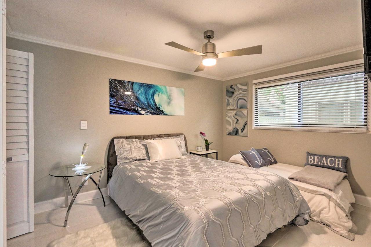Coastal Resort Beach Villa Less Than 1 Mi To Shore! ヒルトンヘッドアイランド エクステリア 写真